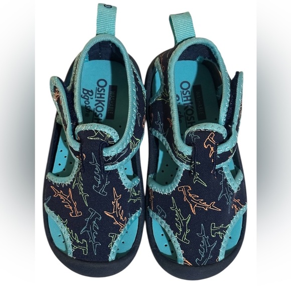 OshKosh B'gosh Kids water shoes with a shark print. Teal & black. - Picture 1 of 8